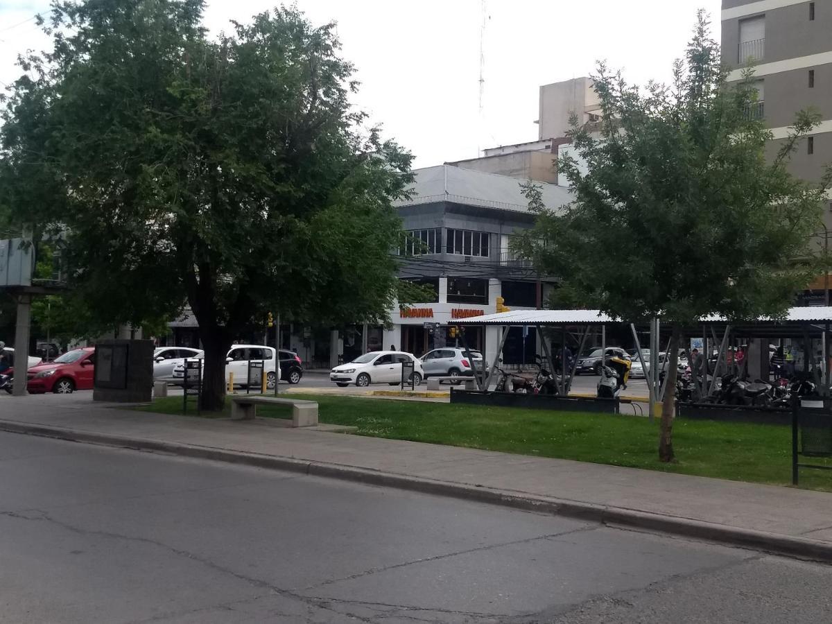 Hotel Crystal Neuquén Extérieur photo