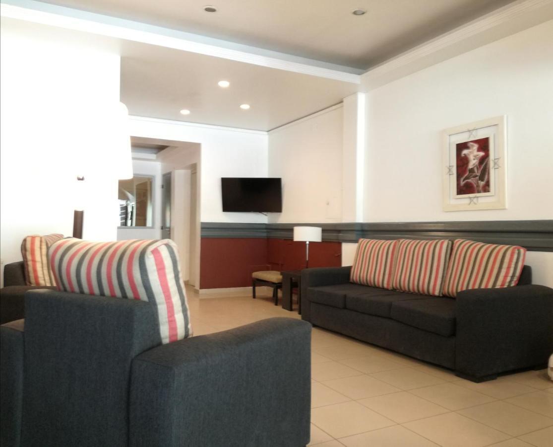 Hotel Crystal Neuquén Extérieur photo